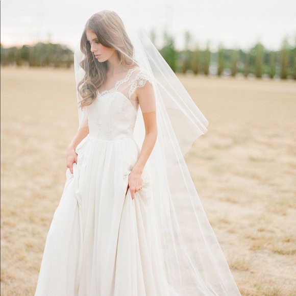 white chapel veil with blusher - Picture 1 of 2